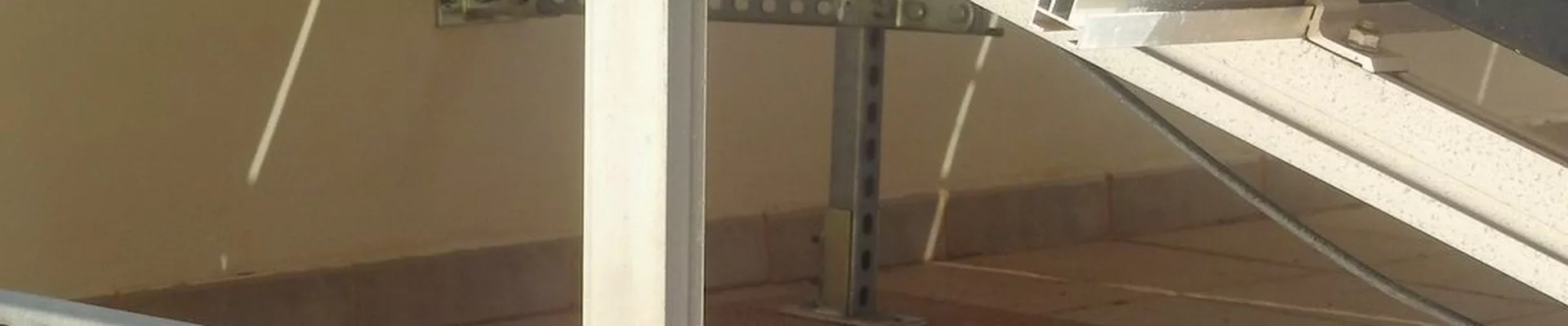 Mounting rails for solar panels on a Mallorca roof